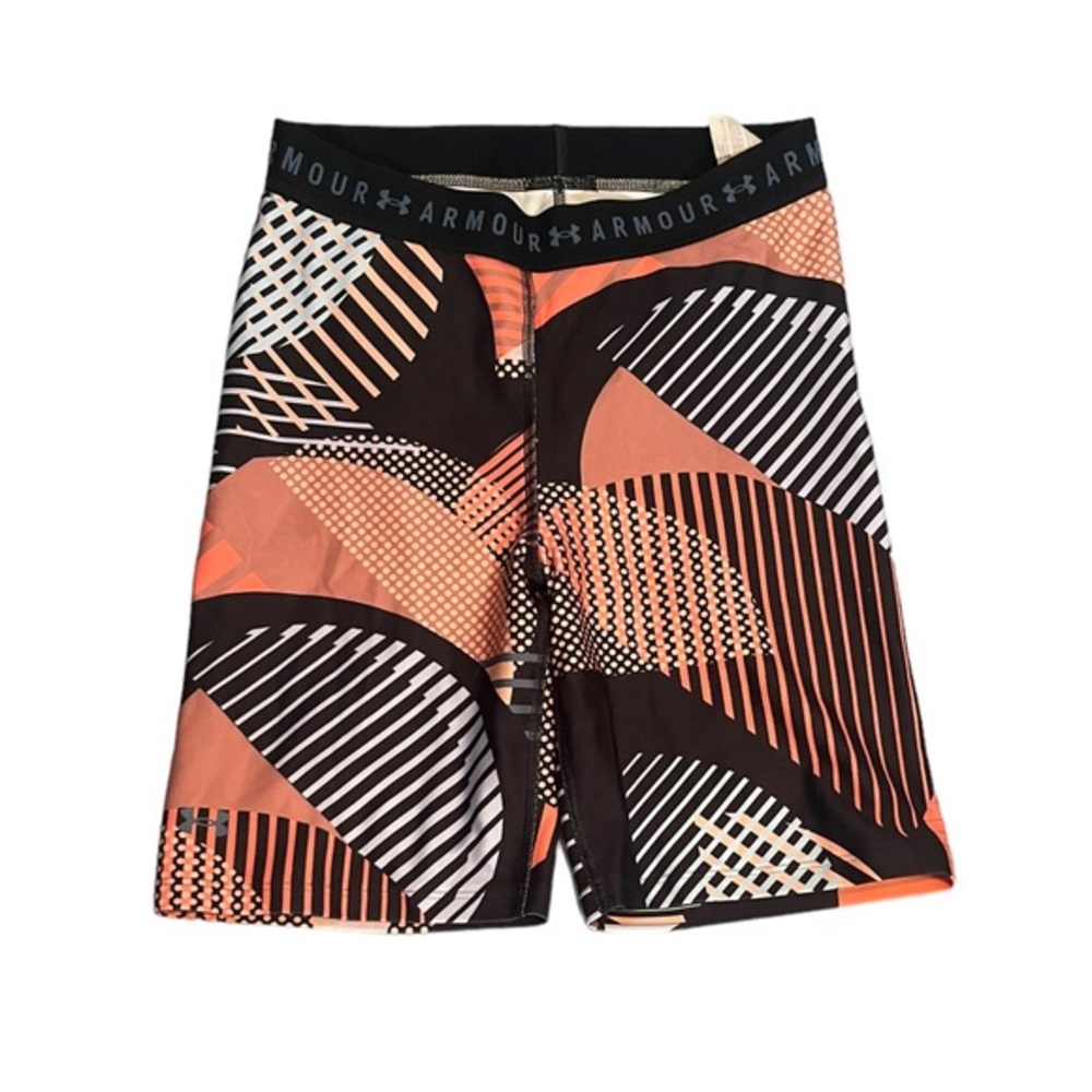 women's Under Armour shorts size M